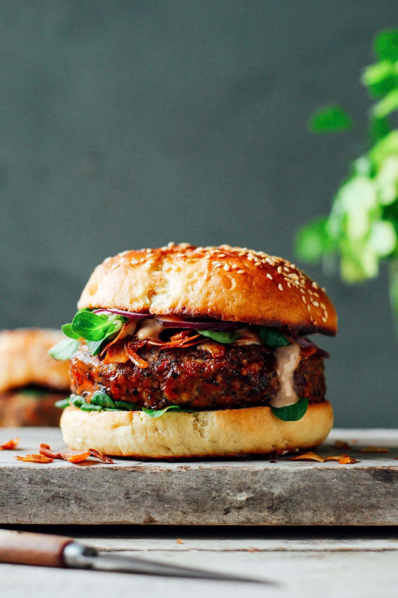 THE DANCE HALL QUEEN BURGER